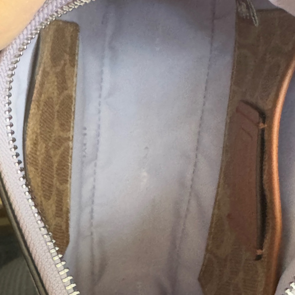 Coach teri hobo Crossbody Bag NWOT - Picture 13 of 17